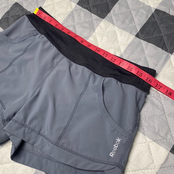 Light Grey Reebok Athletic Shorts, M - Picture 4 of 14